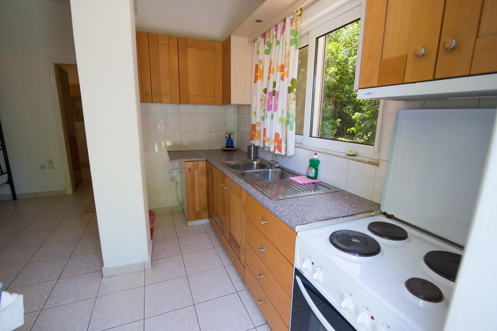 Rooms Nancy Agios Andreas  객실 사진