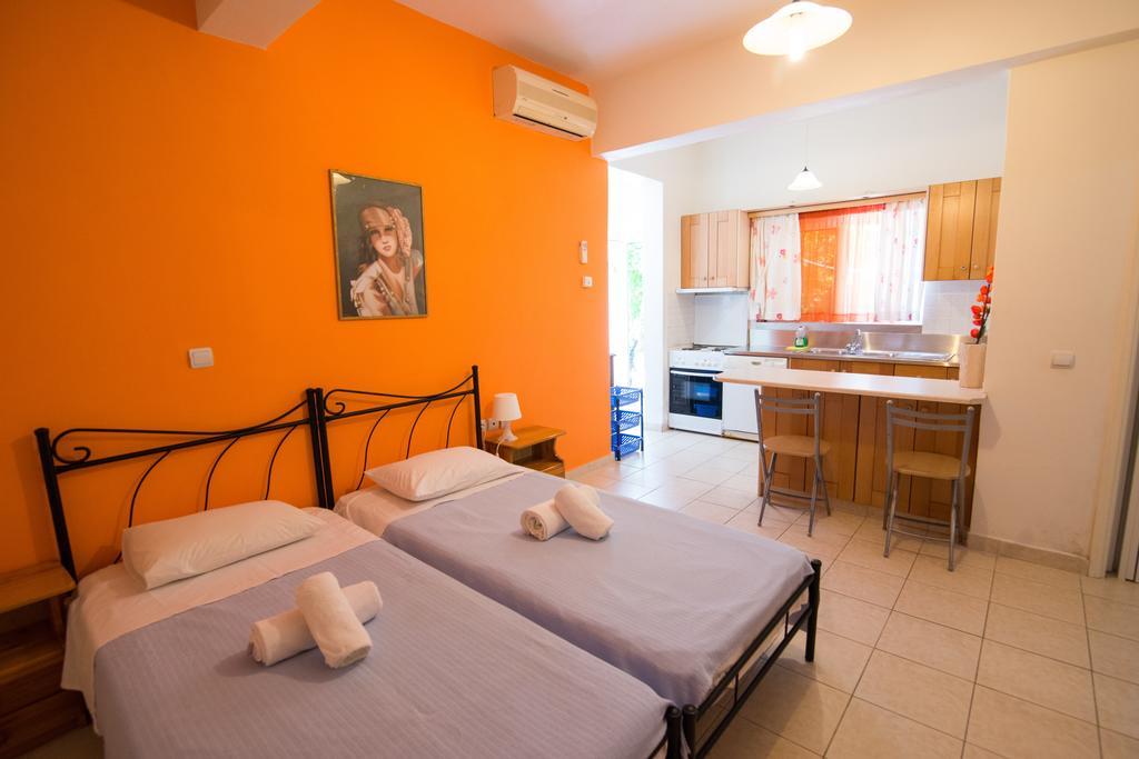 Rooms Nancy Agios Andreas  객실 사진
