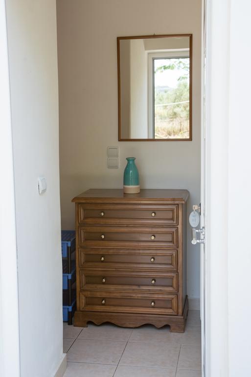 Rooms Nancy Agios Andreas  객실 사진